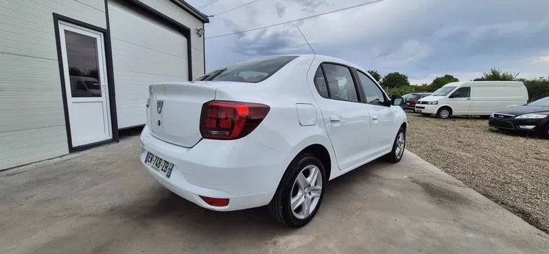 Dacia Logan